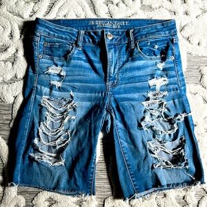 American Eagle skinny Bermuda super stretch shorts 12
